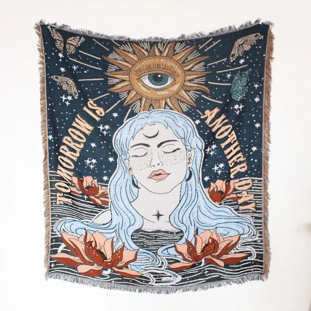 Sun and Moon Wheel Woven Sofa Blanket