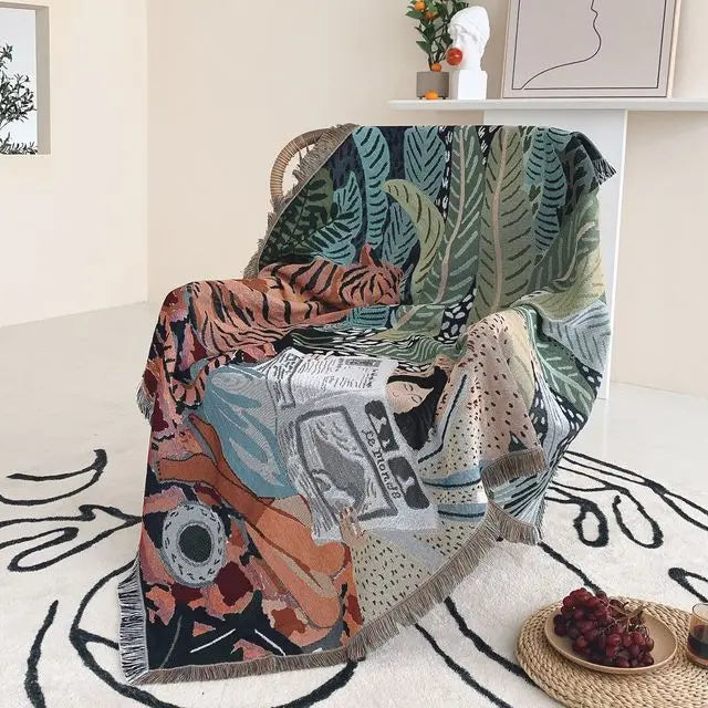 Sun and Moon Wheel Woven Sofa Blanket